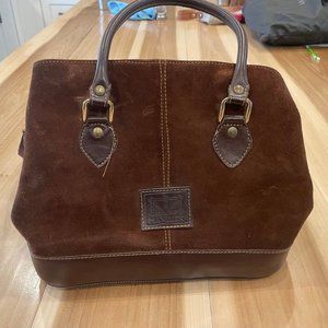 Mancuer Leather purse
